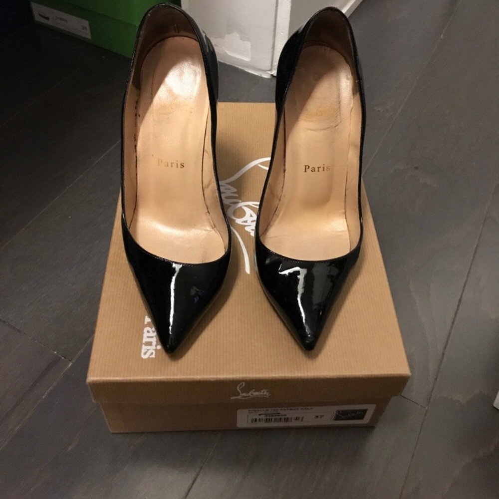 Pigalle patent leather pumps. Christian louboutin